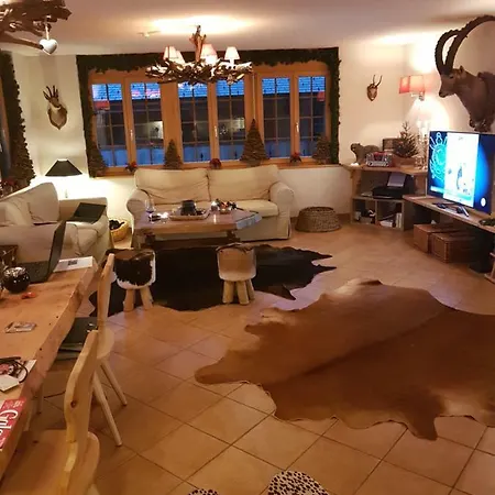 Chalet Lauenenhorn Διαμέρισμα