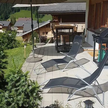 Chalet Lauenenhorn * Lauenen